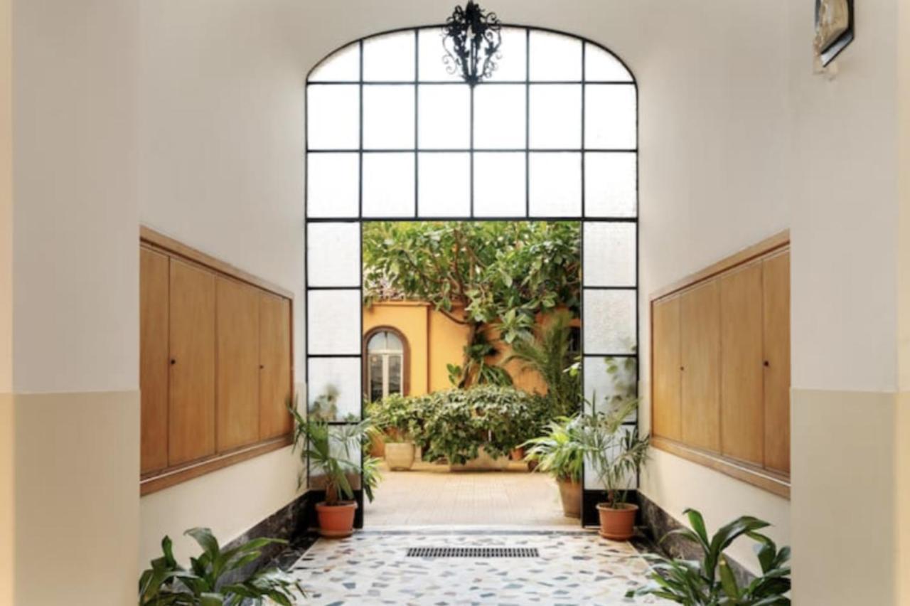 Sunny Flat In Elegant Building Close To Colosseum Roma Esterno foto